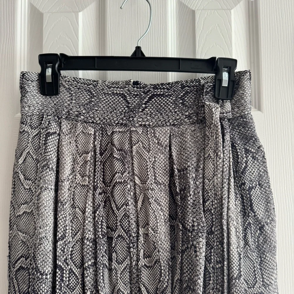 Anthropologie Gray Snakeprint Midi Skirt